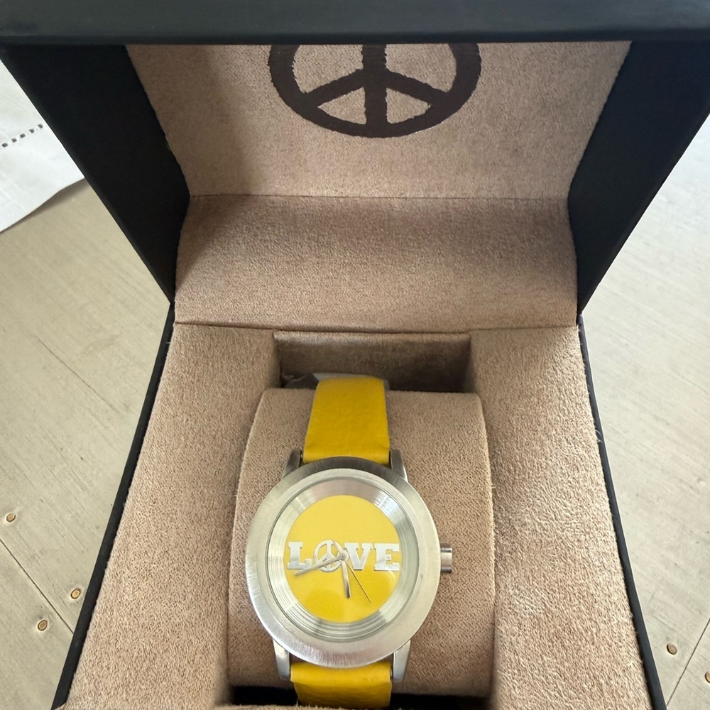 Lucky Brand Yellow 'LOVE' Dial Leather Strap Watch